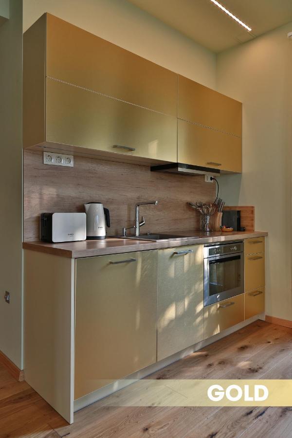Dv Premium Apartments Siófok Esterno foto